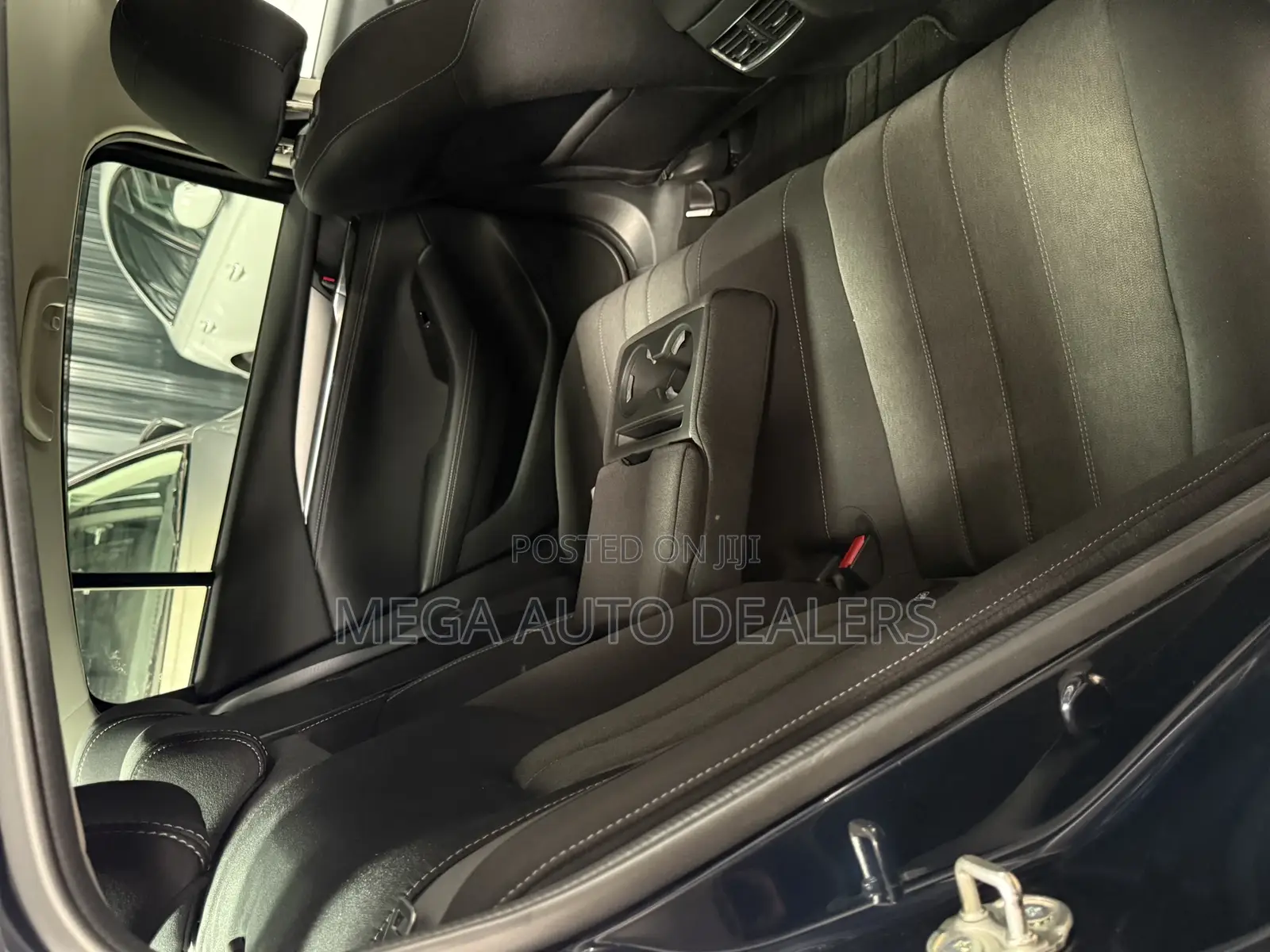 Mazda Atenza 2018 Blue