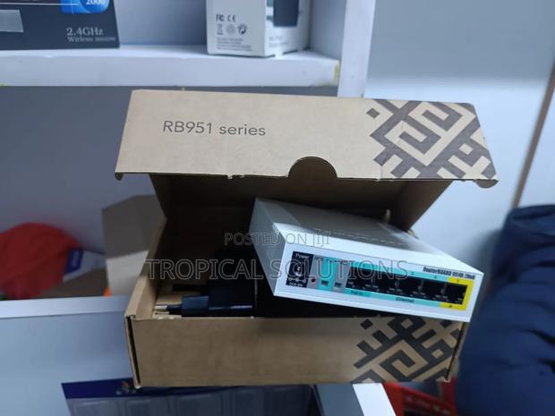 Rb951ui-2hnd Mikrotik// Wireless Router Rb951 - thumbnail 2