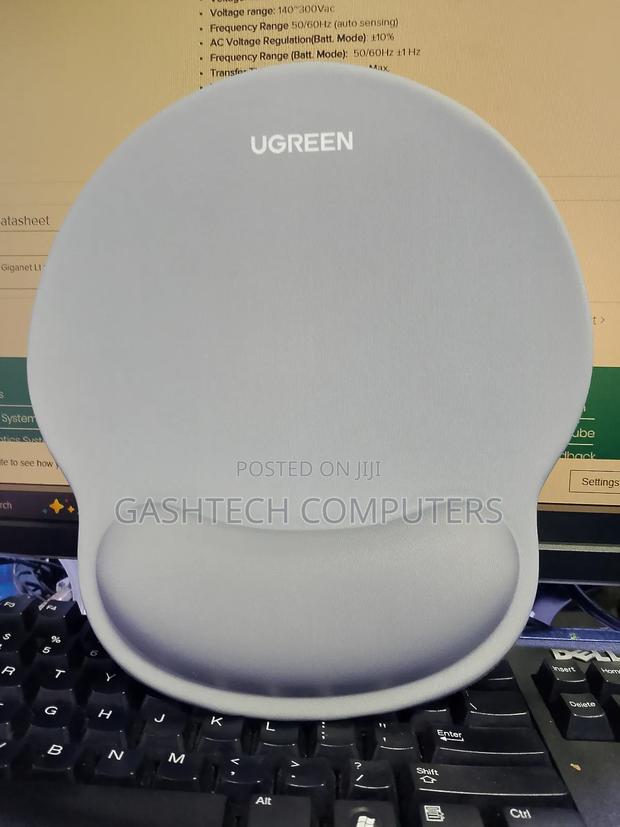 With Wrist Rest Ugreen Ergonomic Mouse Pad - main view