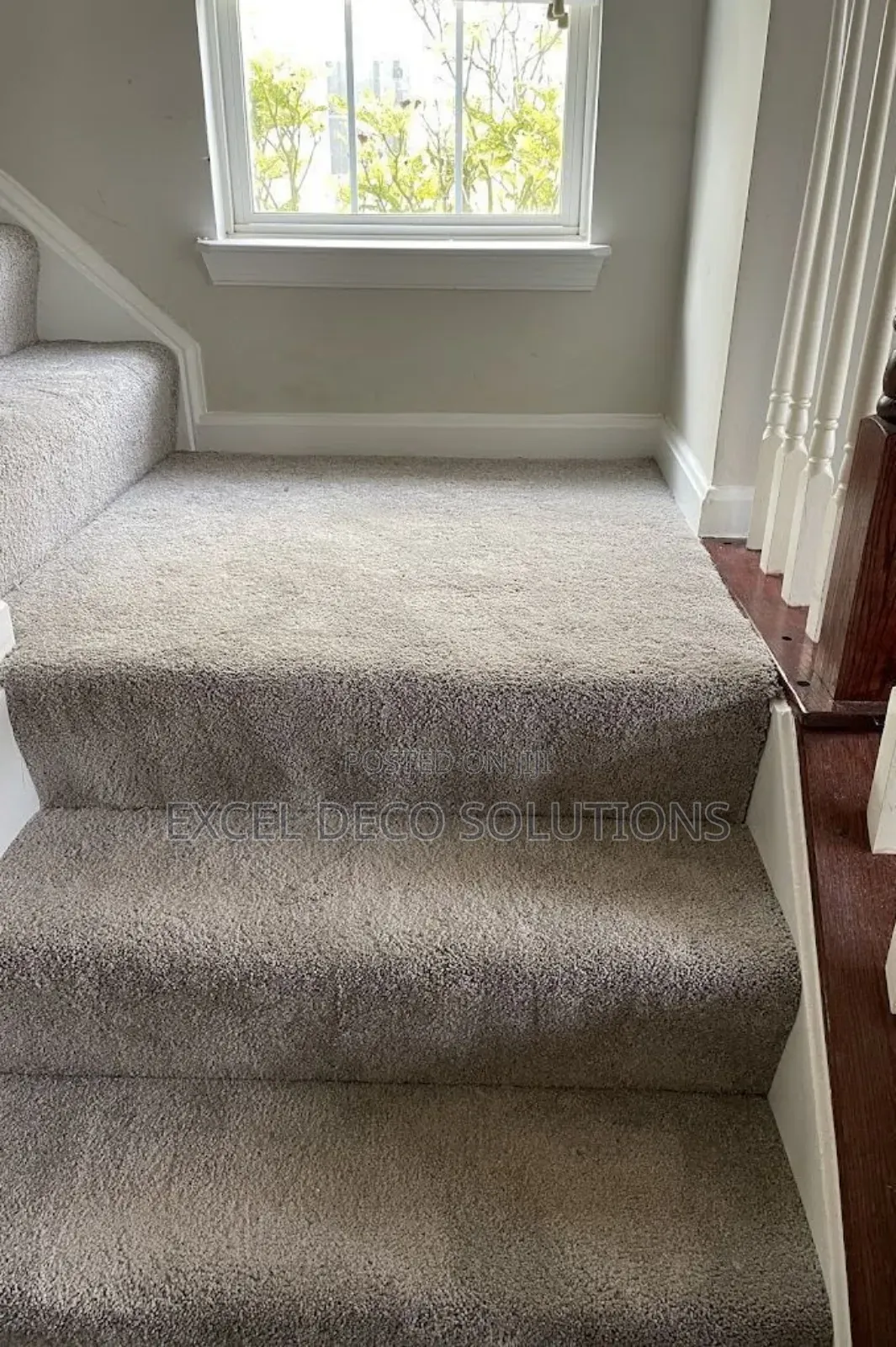 Elegant Grey Wall to Wall Carpet – Modern Versatile
