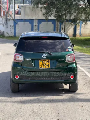 Toyota Passo 2017 Green