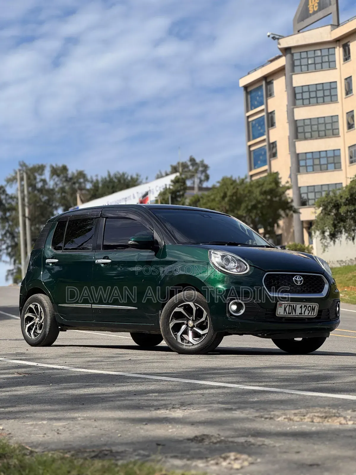 Toyota Passo 2017 Green