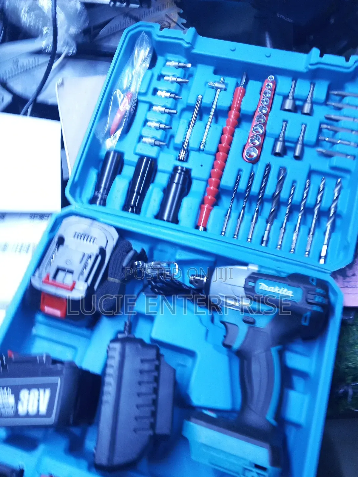 Makita Cordless Impact Wrench