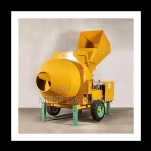 Self Loading Concrete Mixer