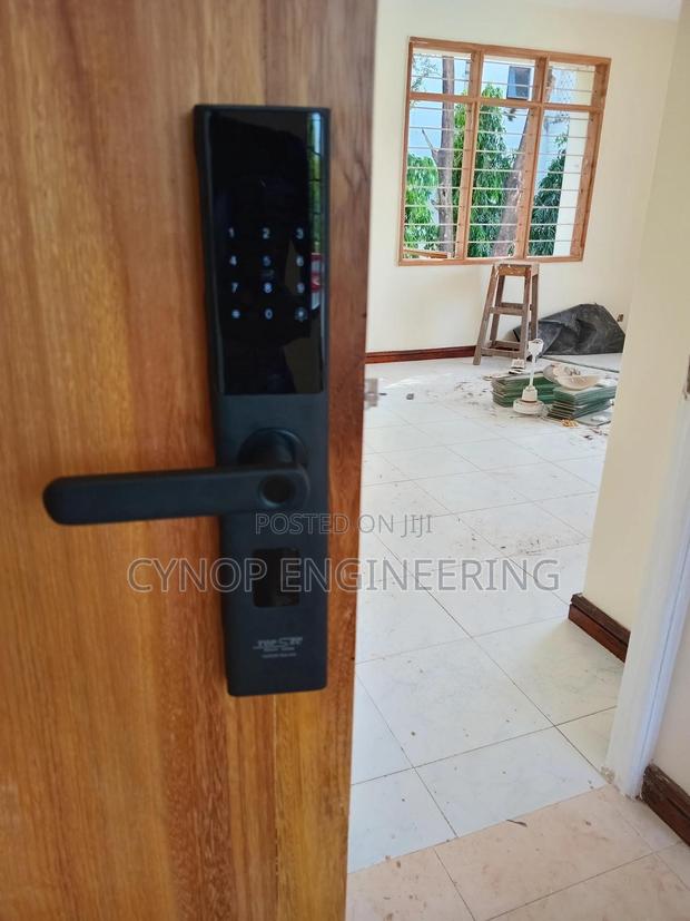 Intelligent Locks for Hotels - thumbnail 2