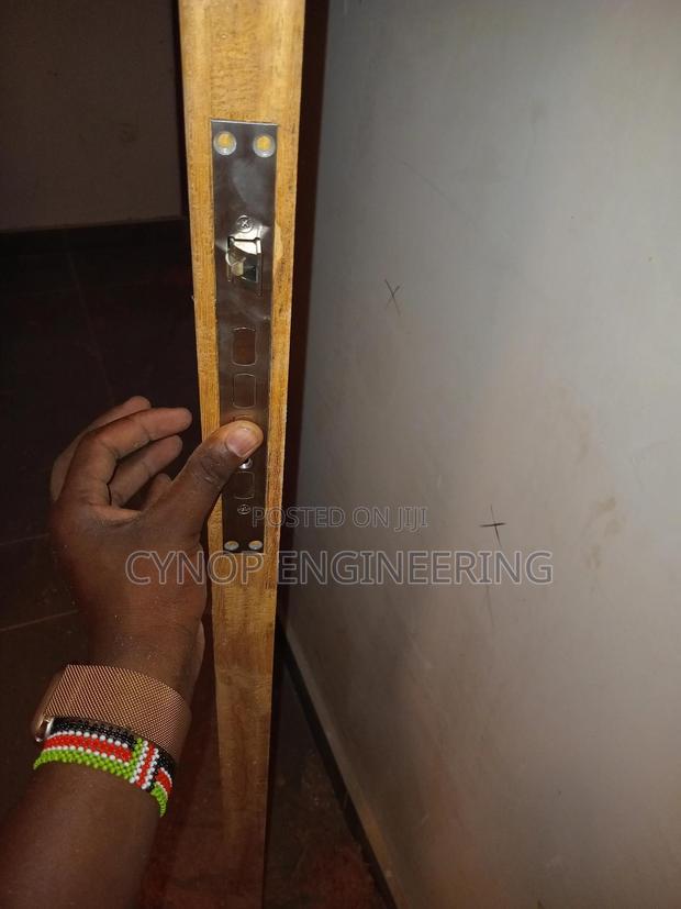 Modern Convenience Biometric Locks - thumbnail 3