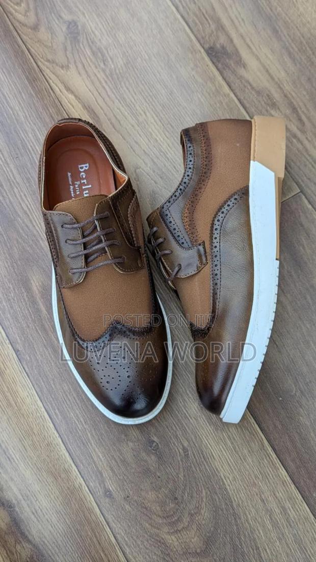 Hugo Boss Cement White - main view