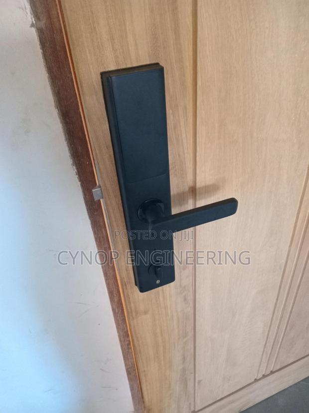 Home Use Biometric Smart Locks - main view