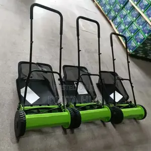 Lightweight Manual Grass Cutter Hand Push With Catcher Tray
