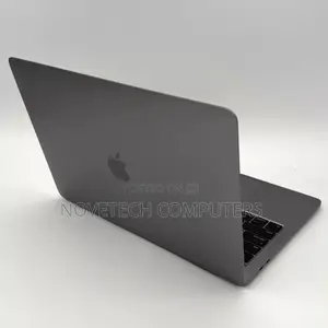 Laptop Apple MacBook Pro 2020 16GB Intel Core I7 SSD 512GB