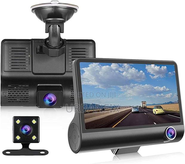 3 in 1 Dash Camera With Front and Rear Recording Cameras