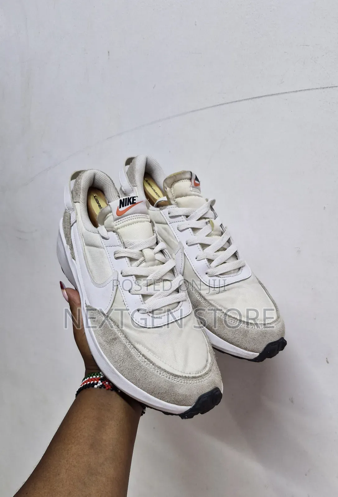Nike Waffle Debut