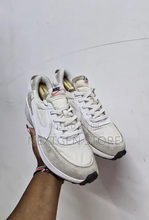 Nike Waffle Debut