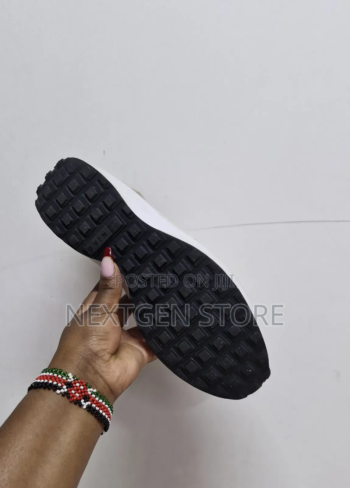 Nike Waffle Debut