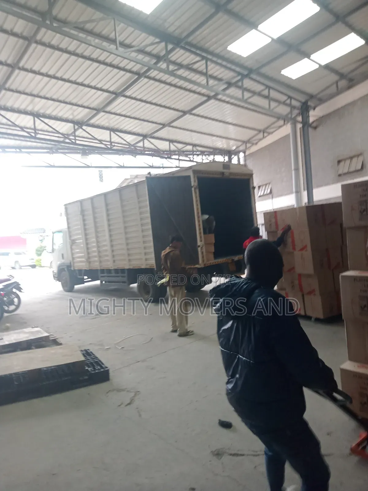 Nairobi to Mombasa Truck for Transport Available
