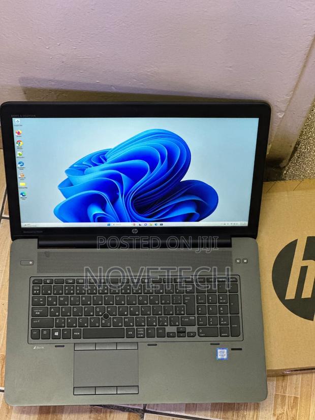 Laptop HP ZBook 17 G3 16GB Intel Core I7 SSD 256GB - thumbnail 2