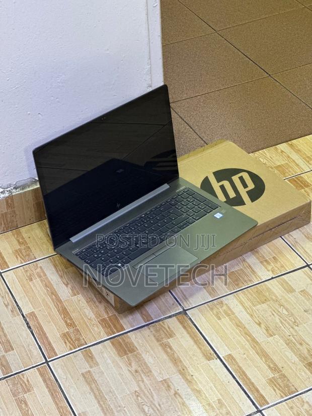 Laptop HP ZBook 17 G3 16GB Intel Core I7 SSD 256GB - thumbnail 4