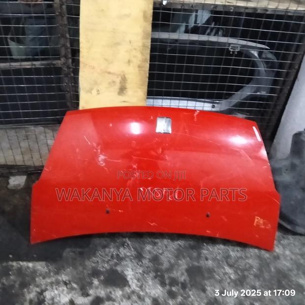 Toyota Passo Old Model 2005/2010 Bonnet, Ex Japan - main view