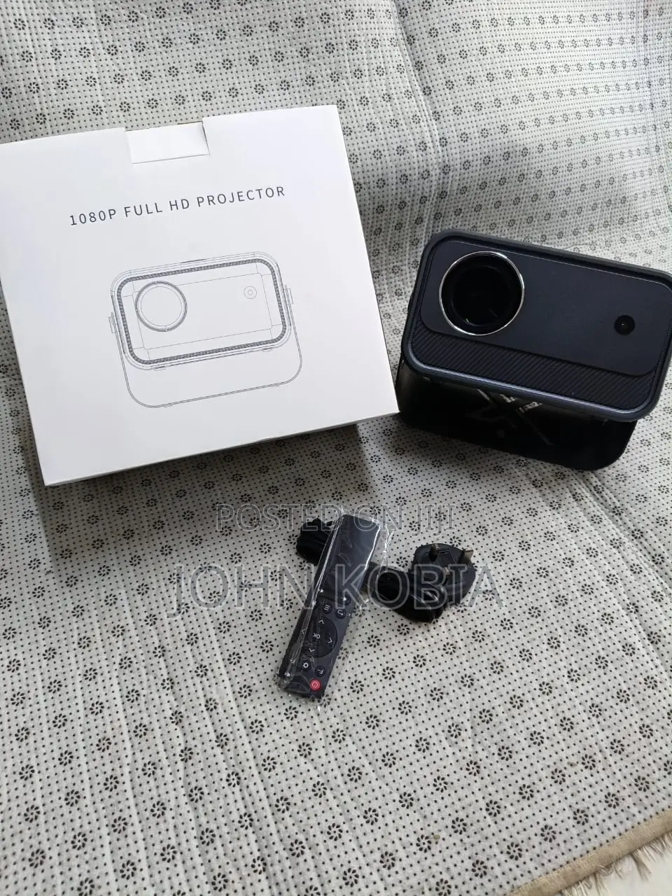 Android 13.0 Cy900 Projector