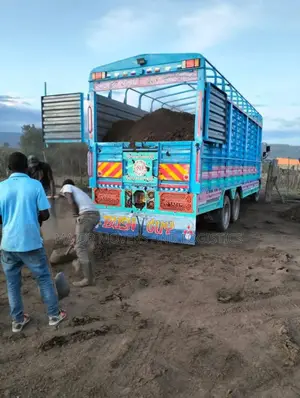 Mguu Kumi Lorry for Speedy Transport Available.