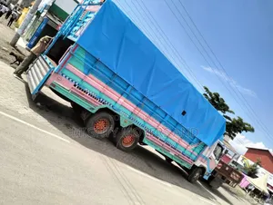 Mguu Kumi Lorry for Speedy Transport Available.