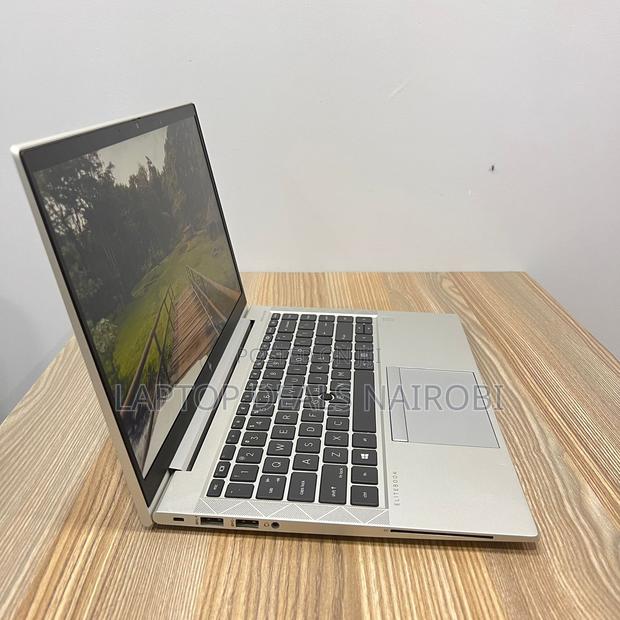 Laptop HP EliteBook 845 G8 16GB Intel Core I5 SSD 256GB - main view