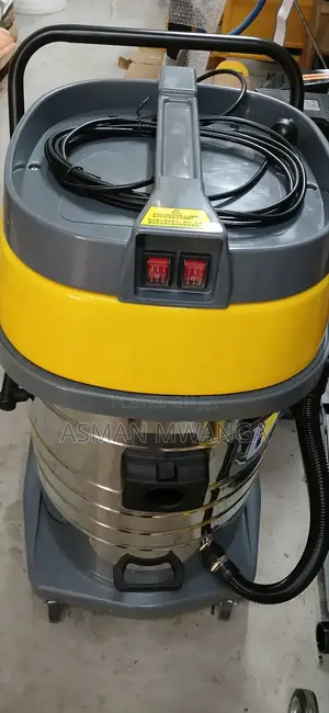 Vacuum Cleaner Bf502 70l