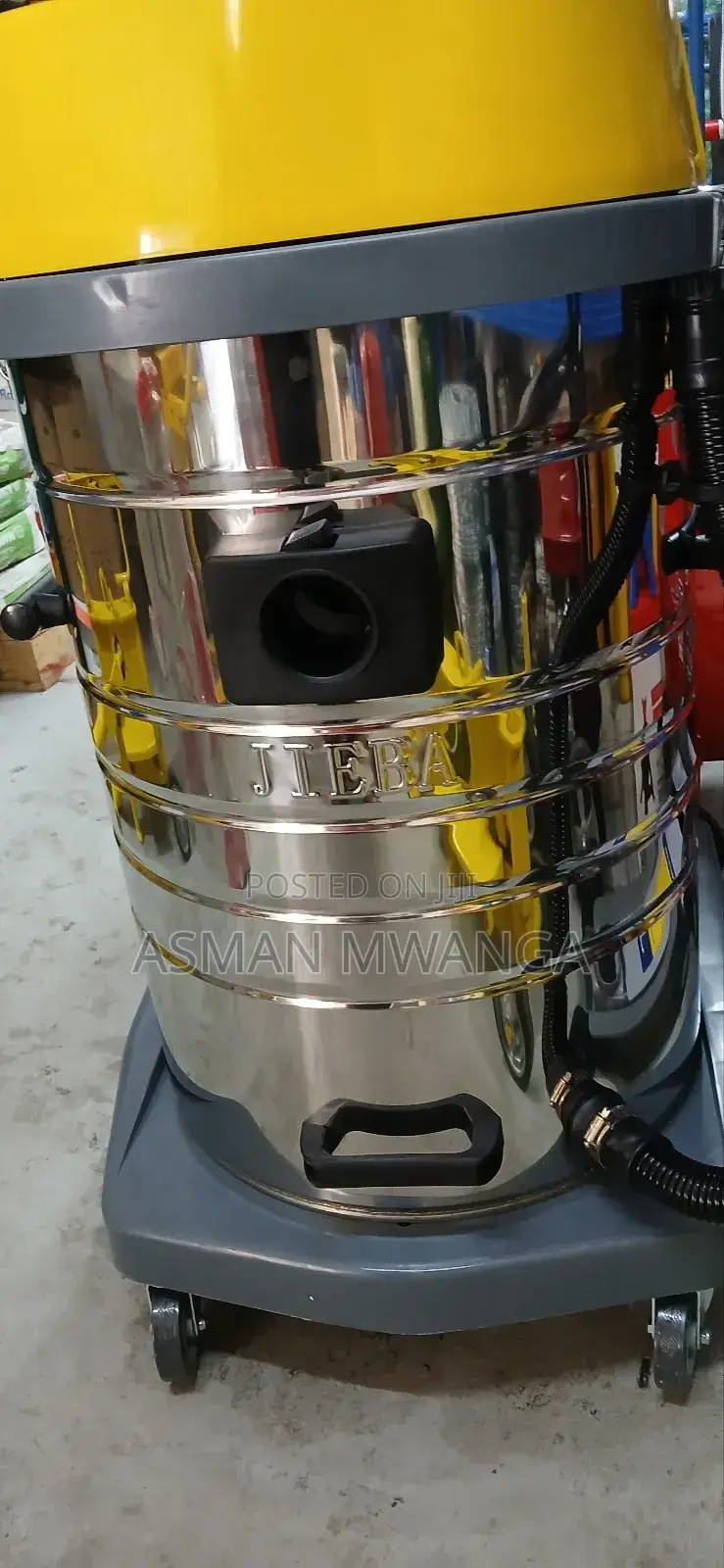 Vacuum Cleaner Bf502 70l