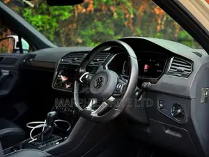 Volkswagen Tiguan 2019 White