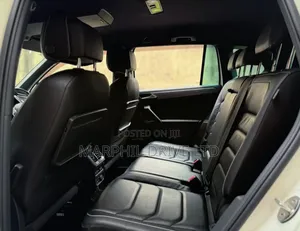 Volkswagen Tiguan 2019 White