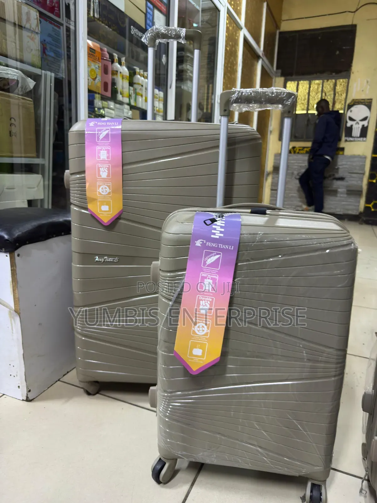 Large (25kgs)+Small 10kgs Rubber Suitcase 2 PCS Set