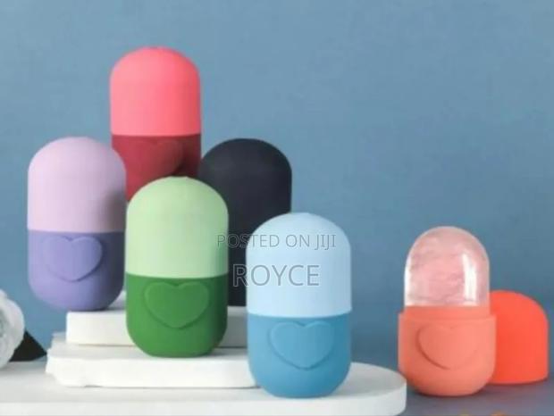 Reusable Ice Silicone Facial Roller - main view