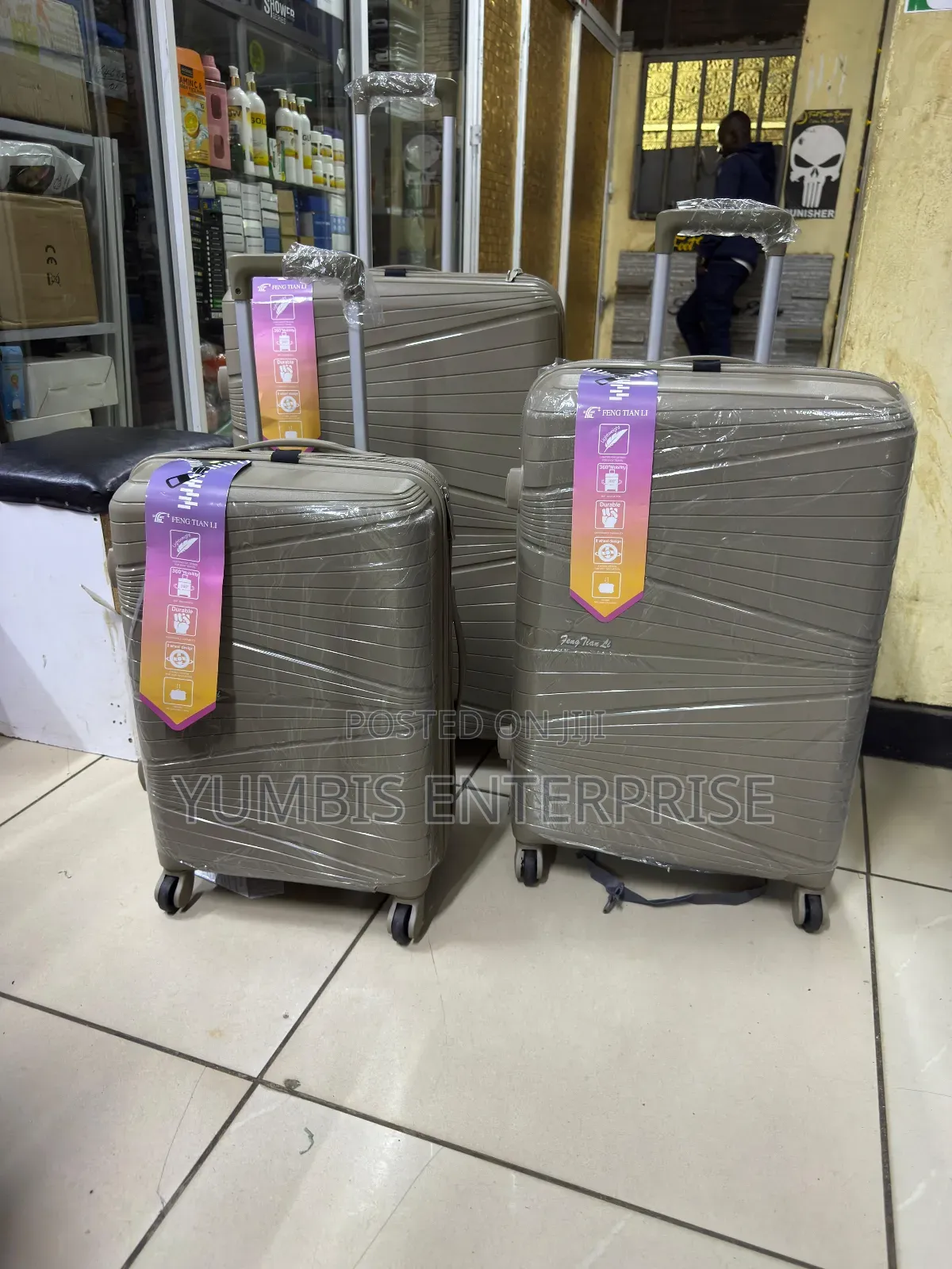 3 in 1 Rubber Suitcase Set of 3 Brown Color