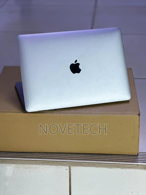 Laptop Apple MacBook Pro 2020 16GB Intel Core I7 SSD 500GB
