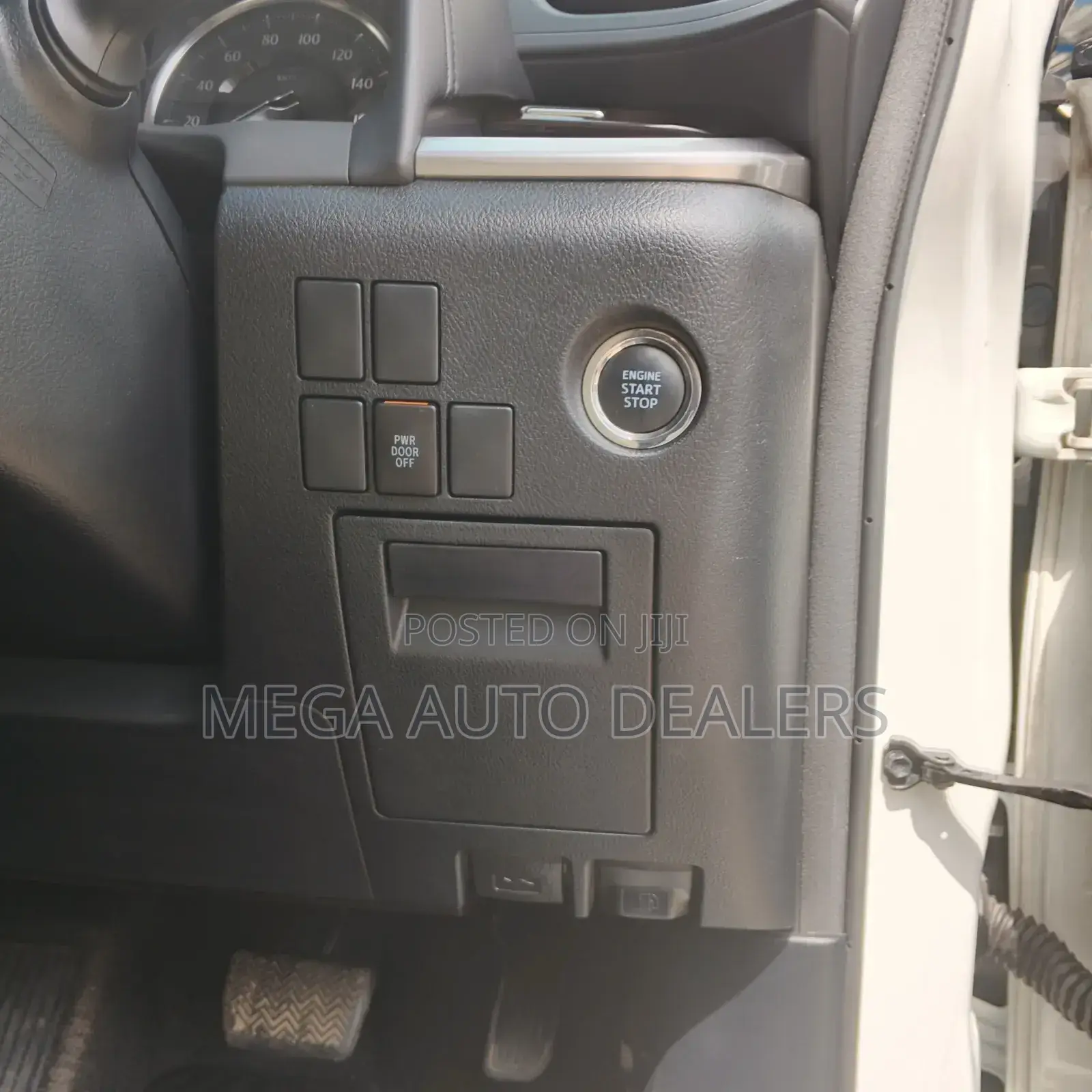 Toyota Alphard 2018 White