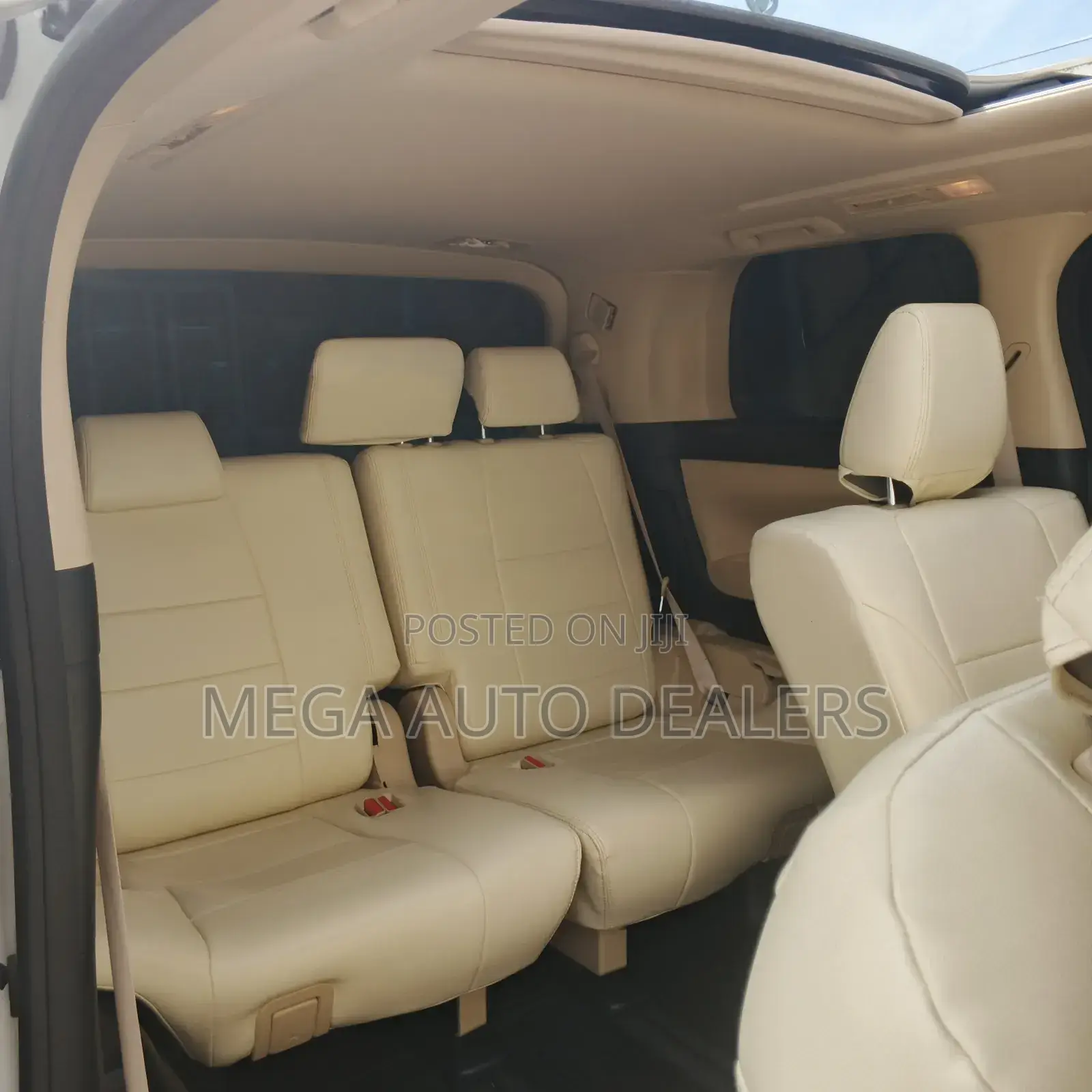 Toyota Alphard 2018 White