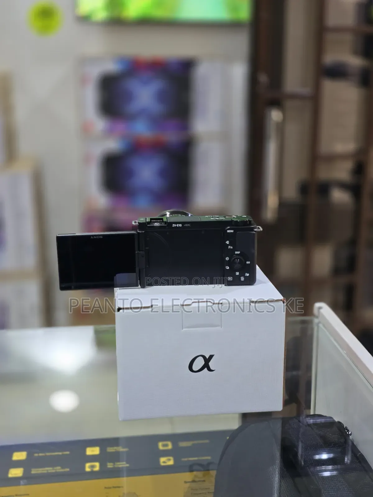 Sony Zv-E10 Mirrorless Camera With 16-50mm Lens