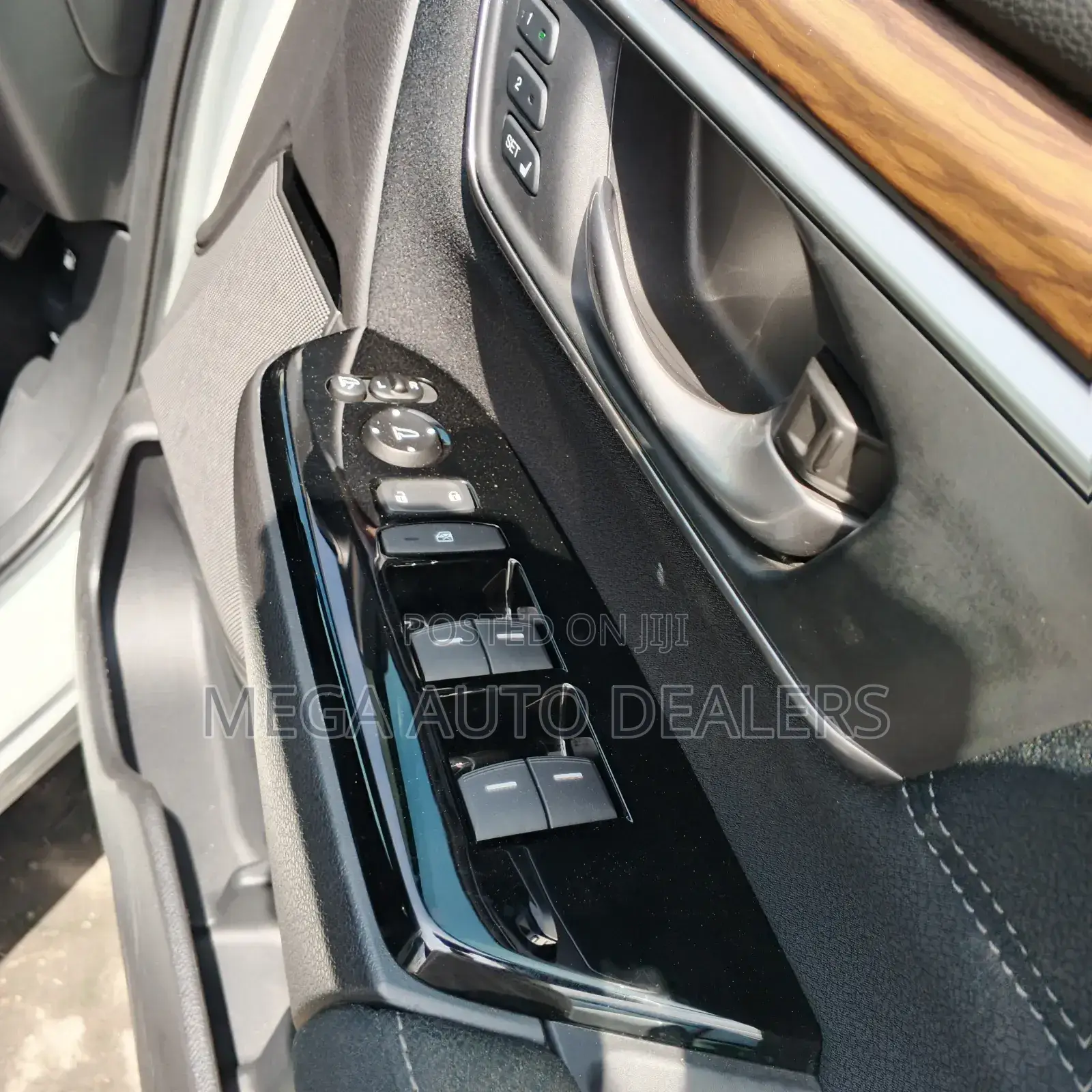 Honda CR-V Hybrid 2020 White