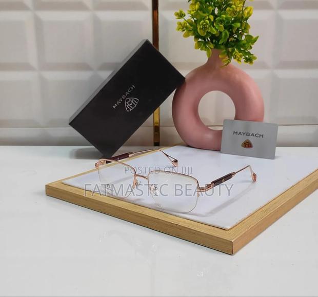 Clear Design Simple Sunglasses - thumbnail 3