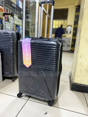 Black Medium Size Rubber Suitcase at 15-17kgs