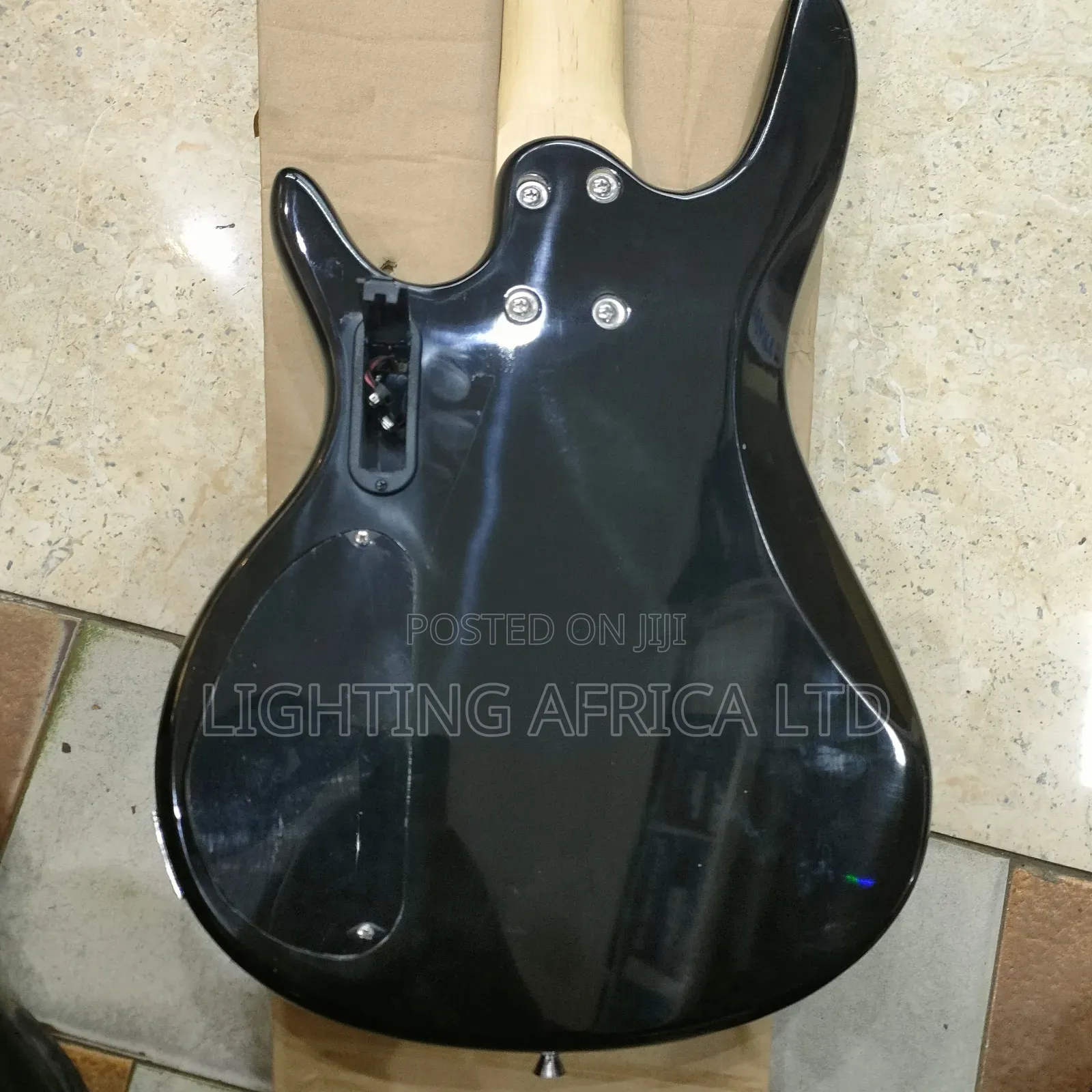 Ibanez 5 String Active Bass Black