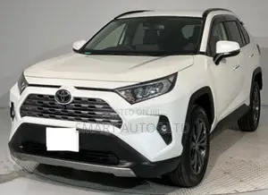 Toyota RAV4 2022 White