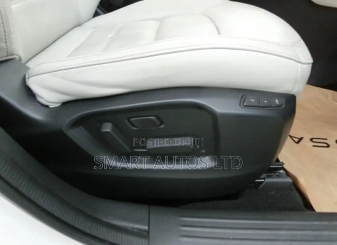 Mazda CX-5 2019 White