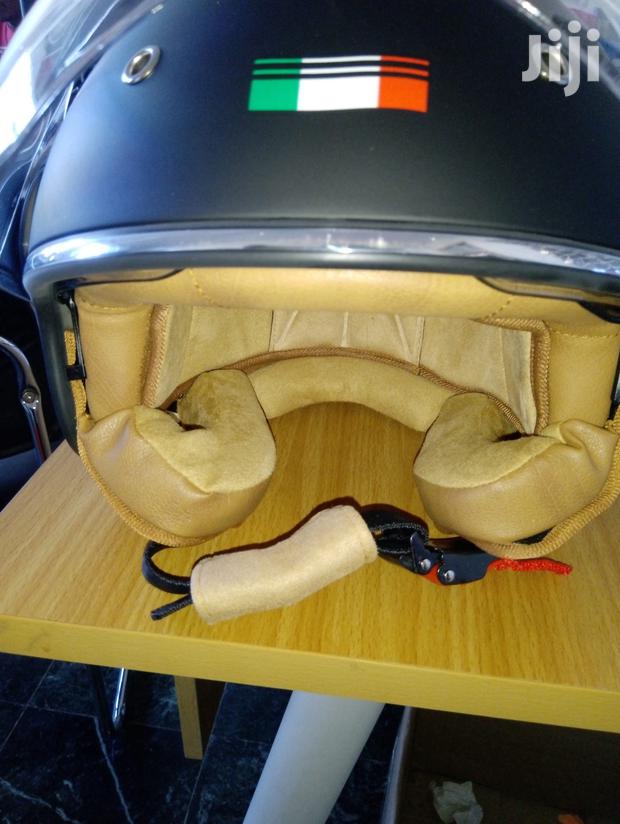 Motorcycle Helmets - thumbnail 3