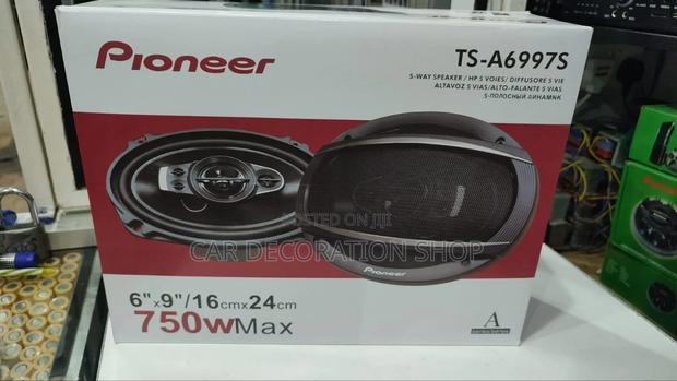 750w Pioneer Generic 6x9" Speakers