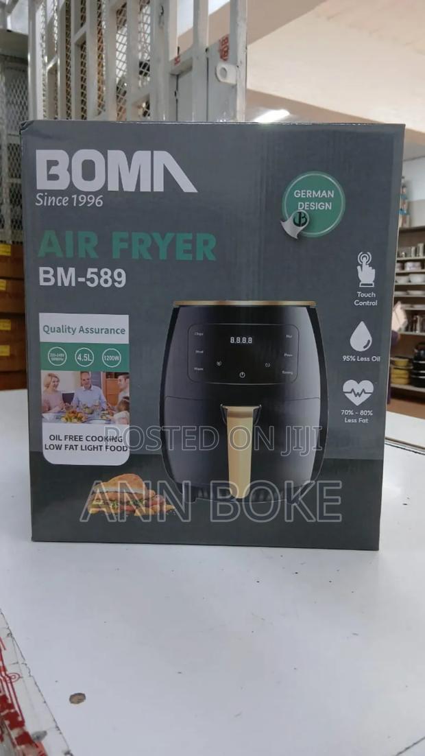 New In
4.5litres Boma Airfryer 
_Available at the Shop_