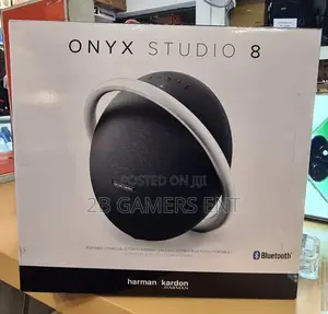 Onyx Studio 8