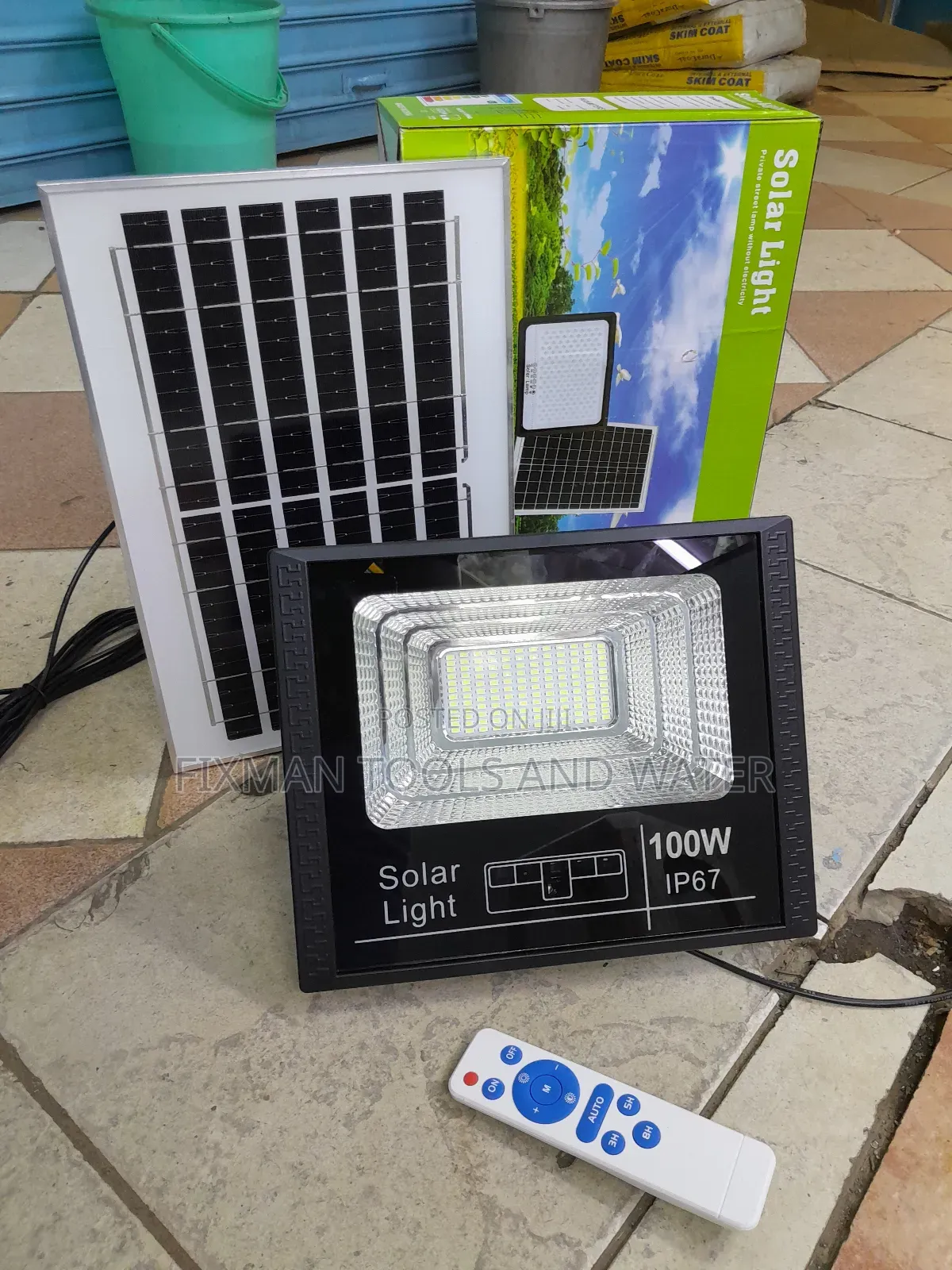 Led Auto Solar Flood Light 100 Watts With Sensor And Remote
