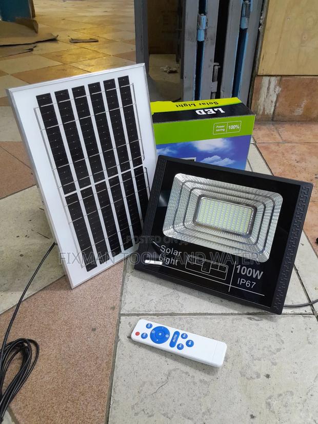 New Led Solar Flood Light 100 Watts And Remote Sensor