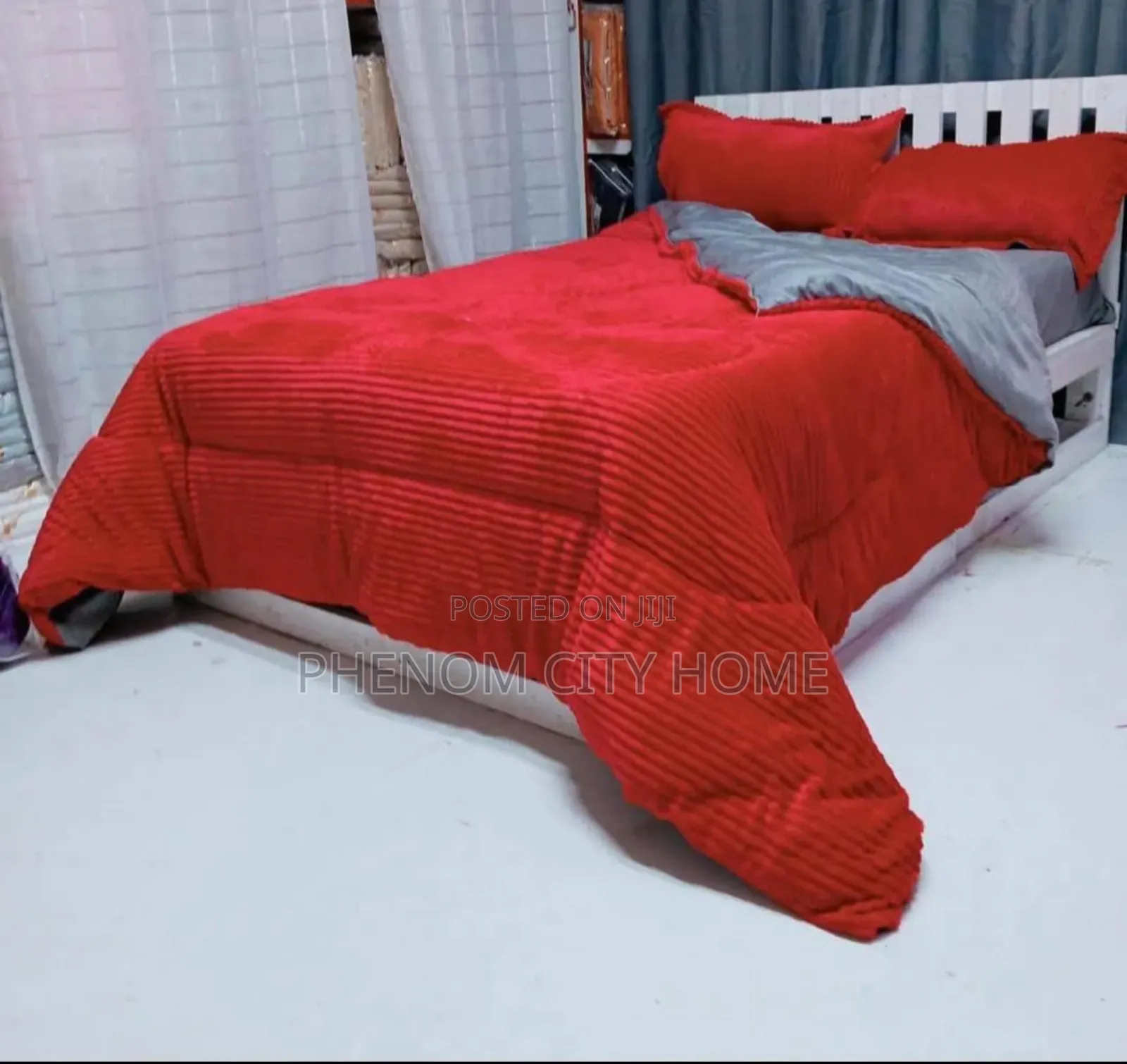 Reddish Warm Winter Blanket/Velvet